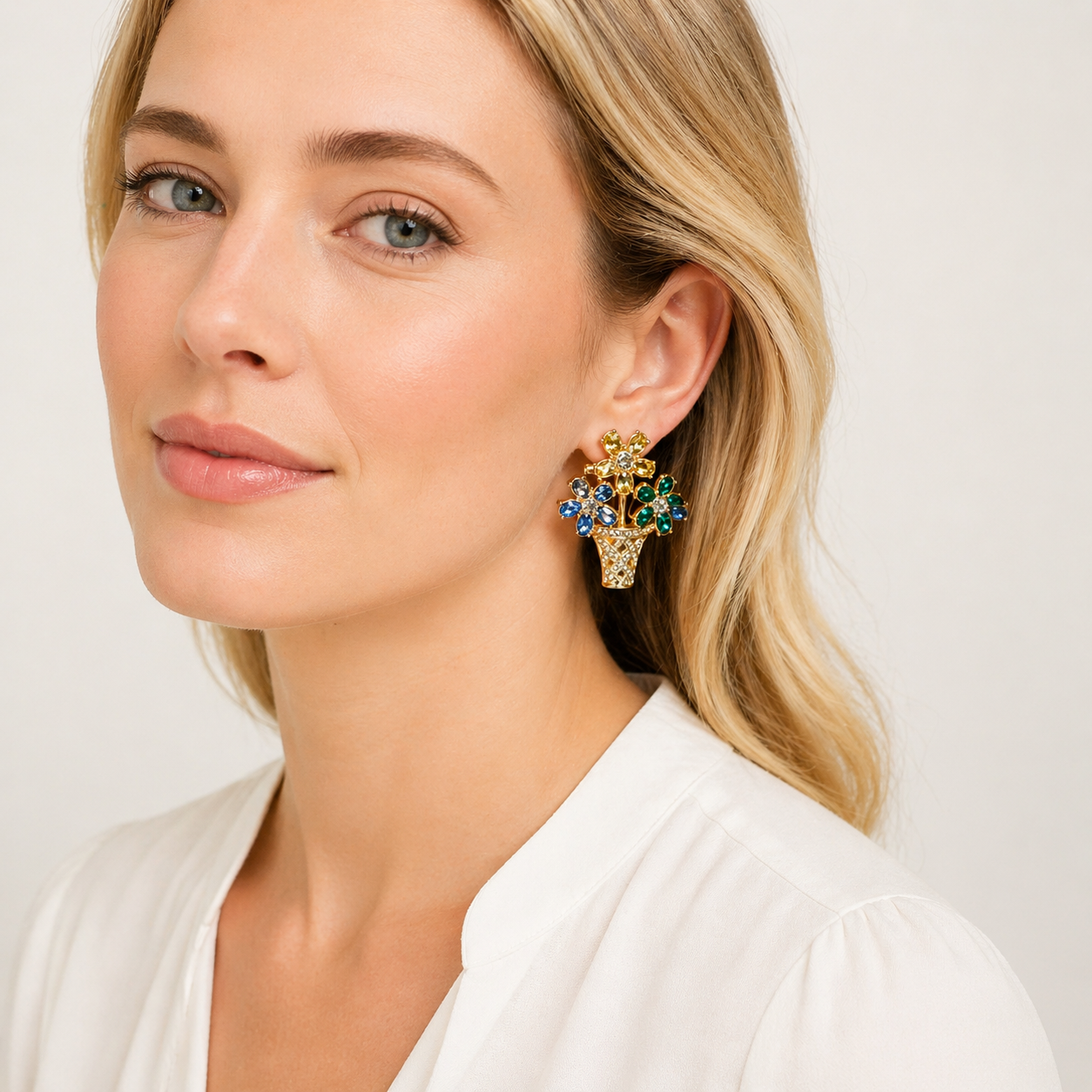 Floral basket earrings close-up detail of floral stone clusters in gold tone setting – Ceroundmi