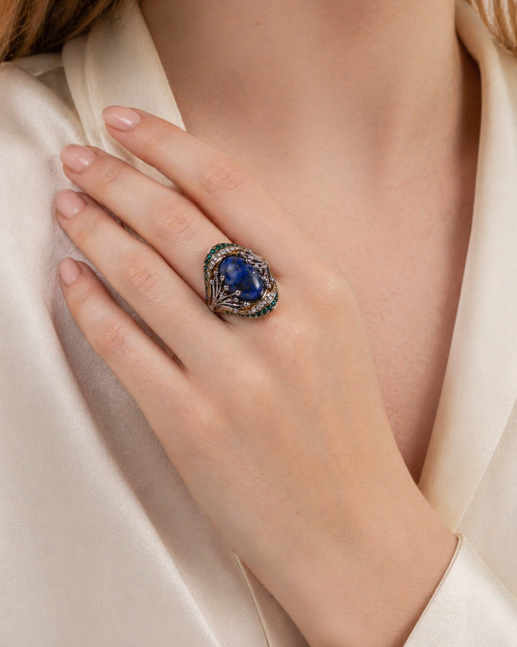 Midnight blue statement ring render, angled view showing stone depth – Ceroundmi