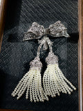 Crystal bow pearl tassel brooch, front view showing rhinestone bow and pearl drops – Ceroundmi